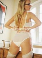Naughty Seductress Seeks a Daring Adventurer
